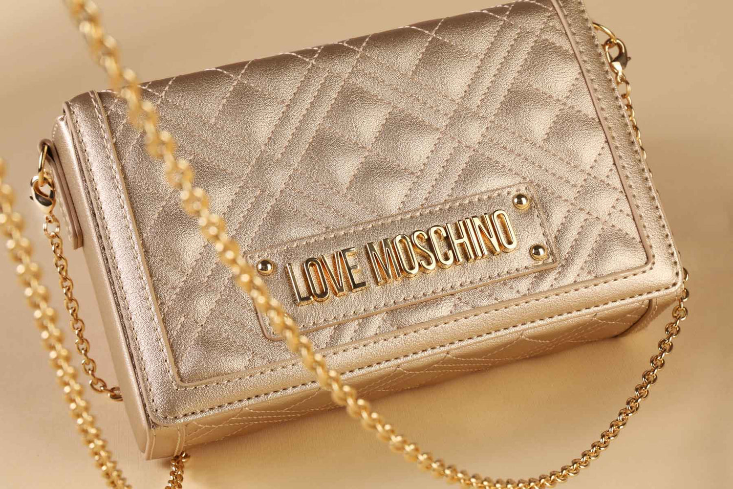 Love Moschino Collection