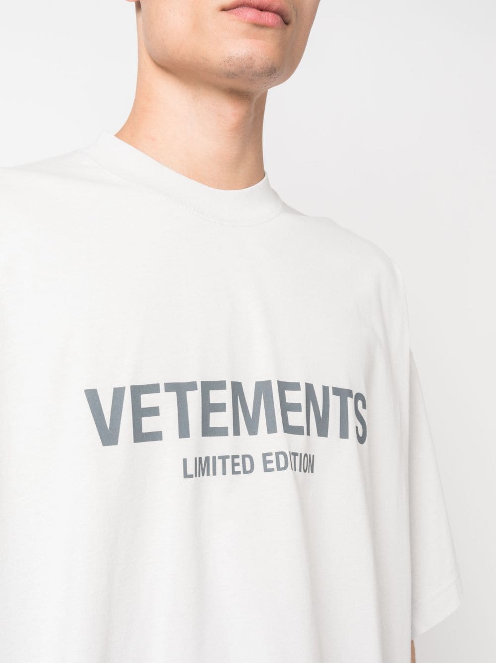 Vetements Vetements T-shirts and Polos White