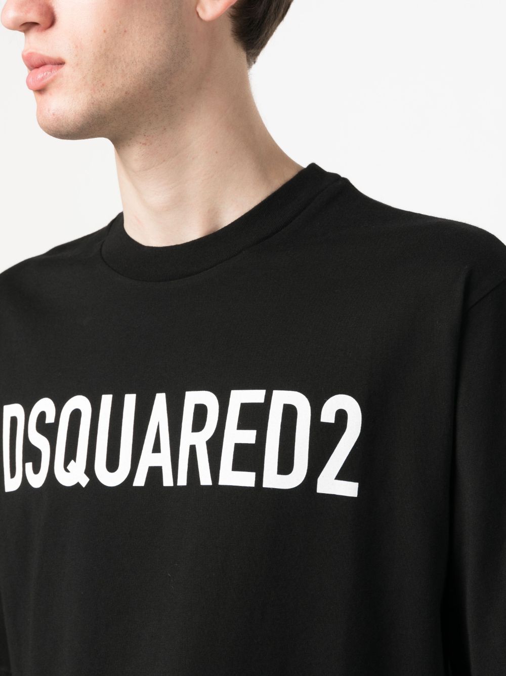 قمصان Dsquared2 وقمصان بولو Dsquared2 باللون الأسود