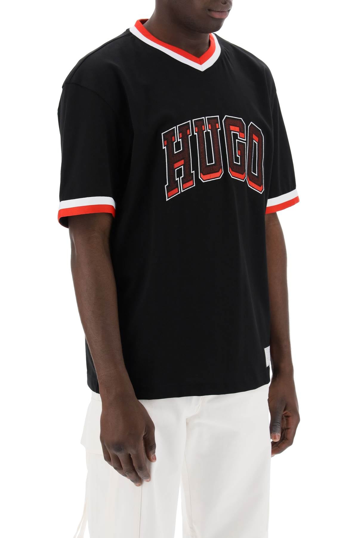 Hugo "duava college t