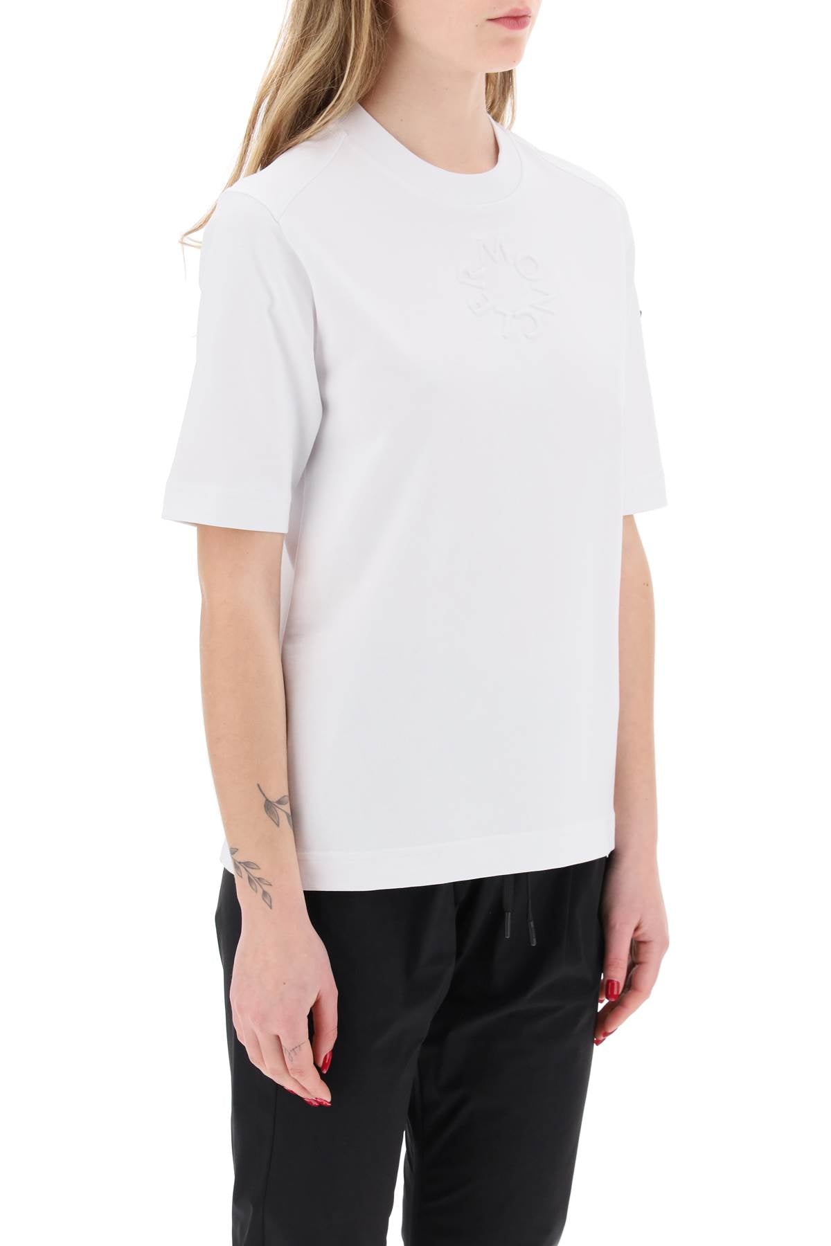 Moncler basic embossed logo t-shirt