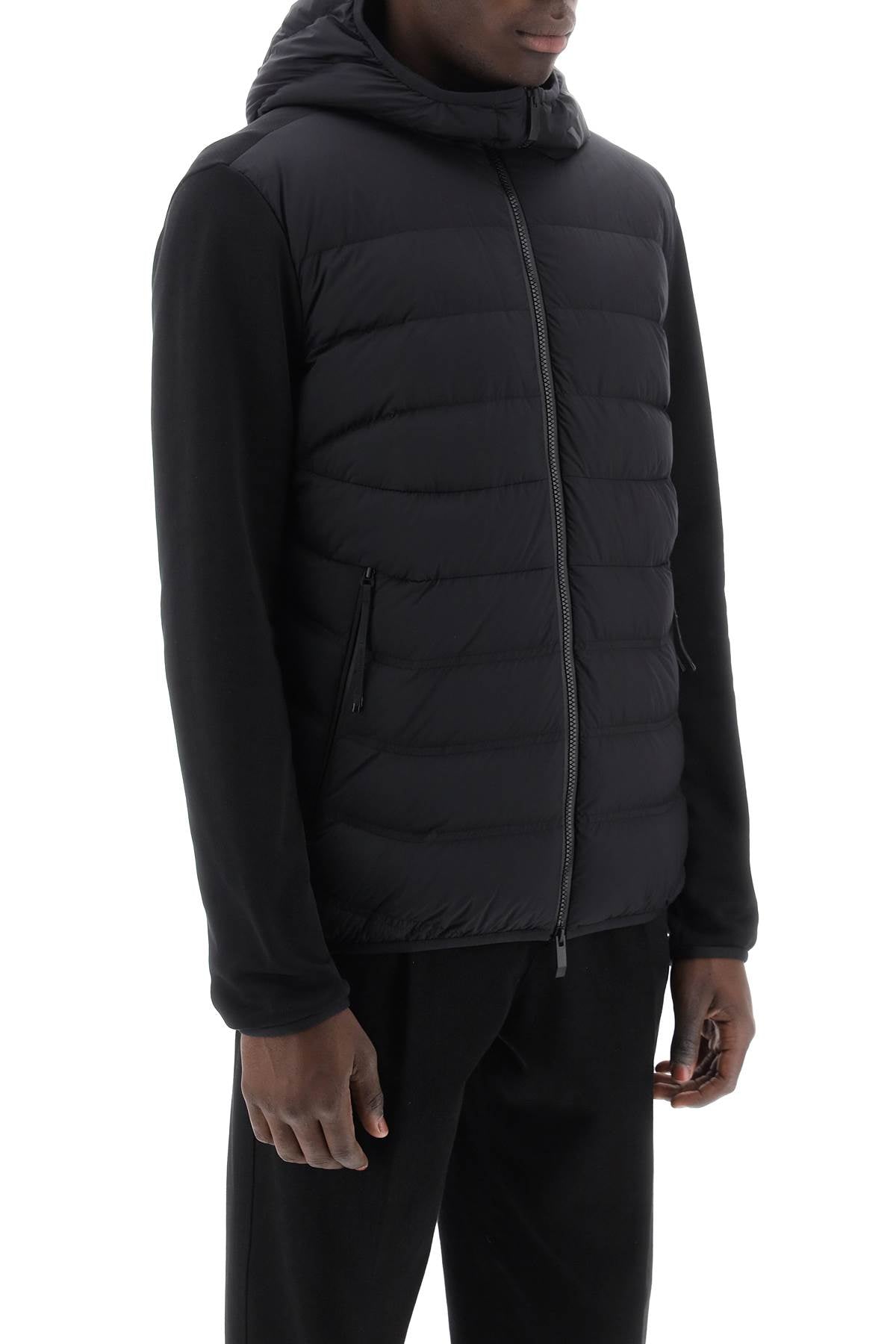 Moncler Moncler basic zip-up sweatshirt with padding for a comfortable