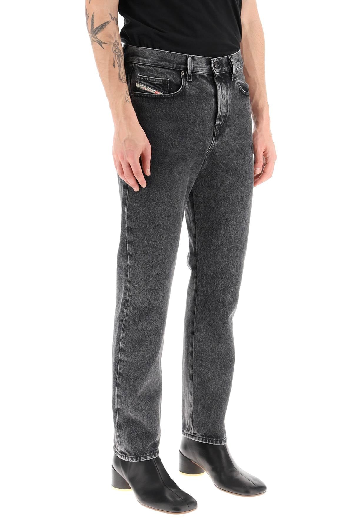 Diesel Diesel five-pocket jeans featuring embossed d-oval logo