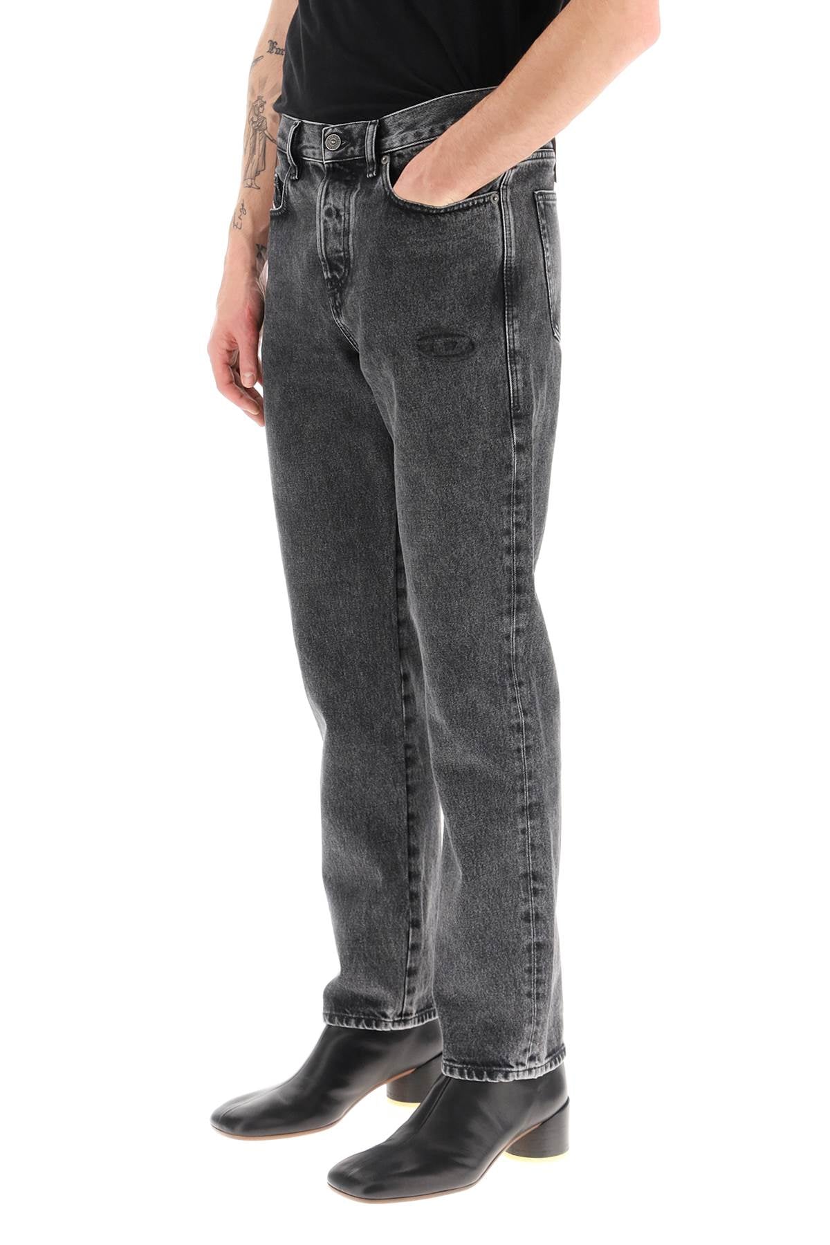 Diesel Diesel five-pocket jeans featuring embossed d-oval logo