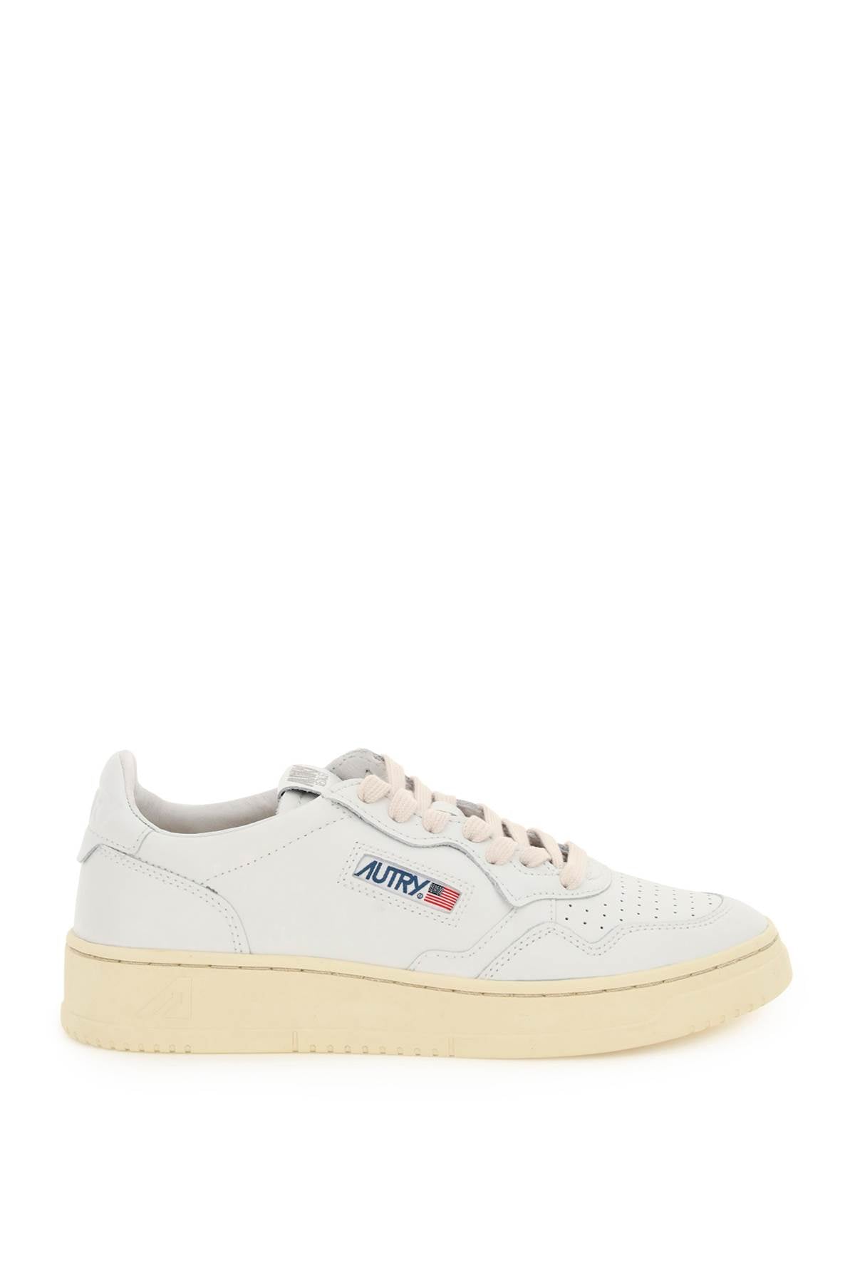 Autry Autry leather medalist low sneakers