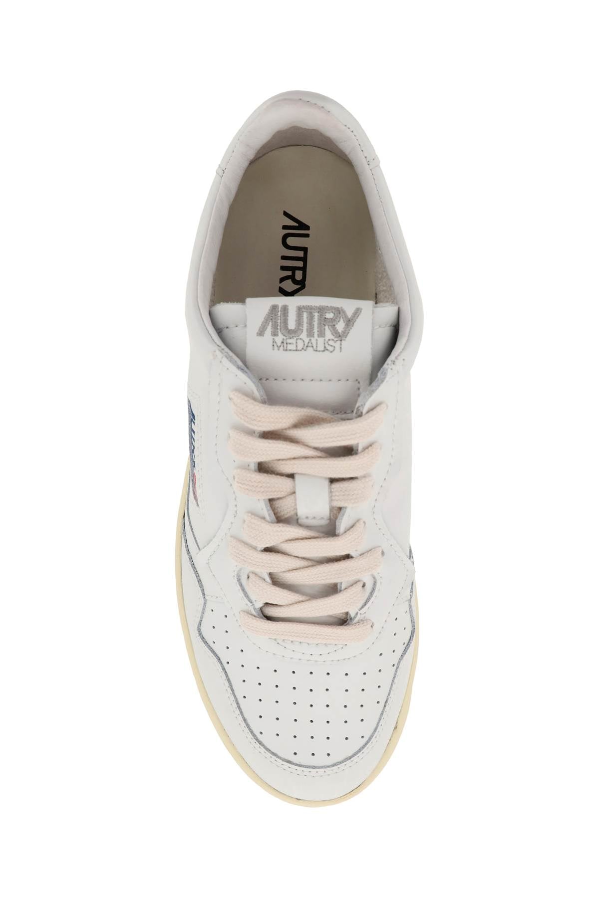 Autry Autry leather medalist low sneakers