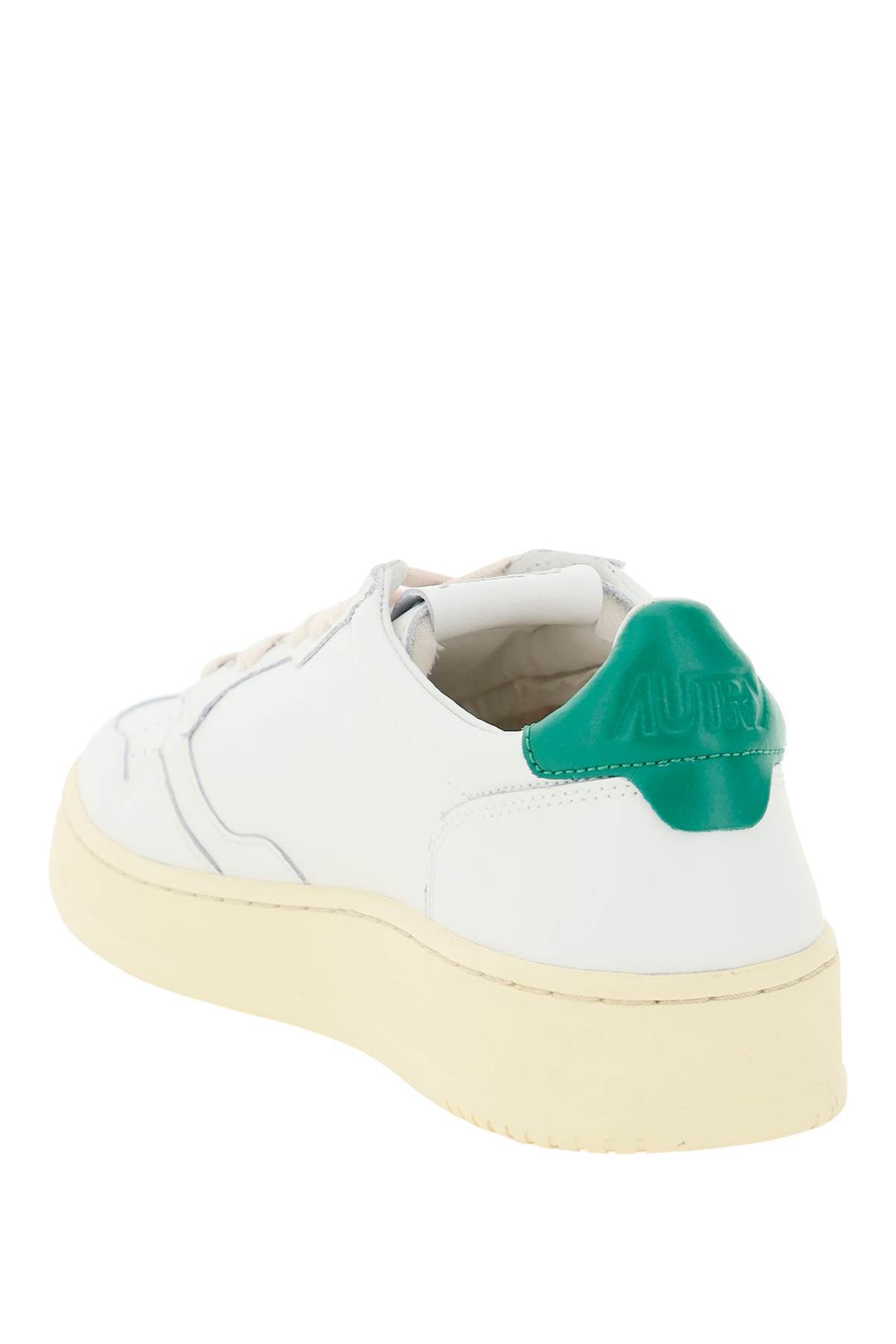 Autry Autry leather medalist low sneakers