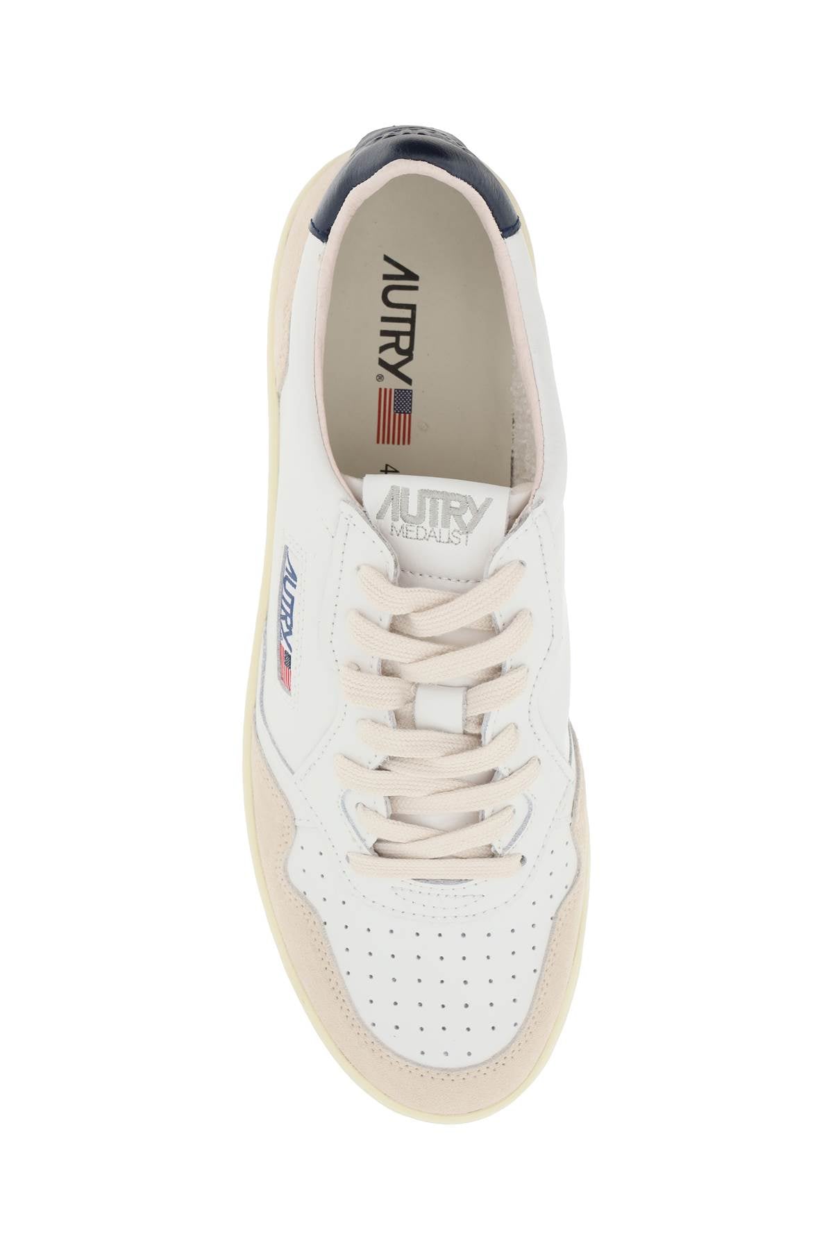 Autry Autry leather medalist low sneakers