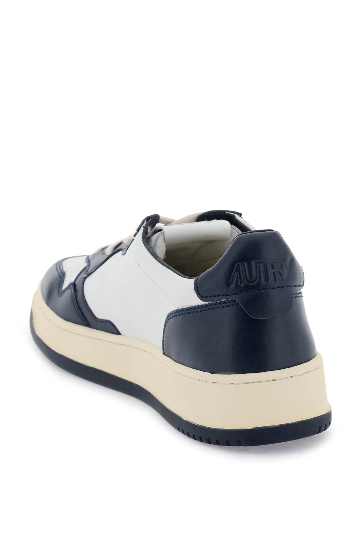 Autry Autry leather medalist low sneakers