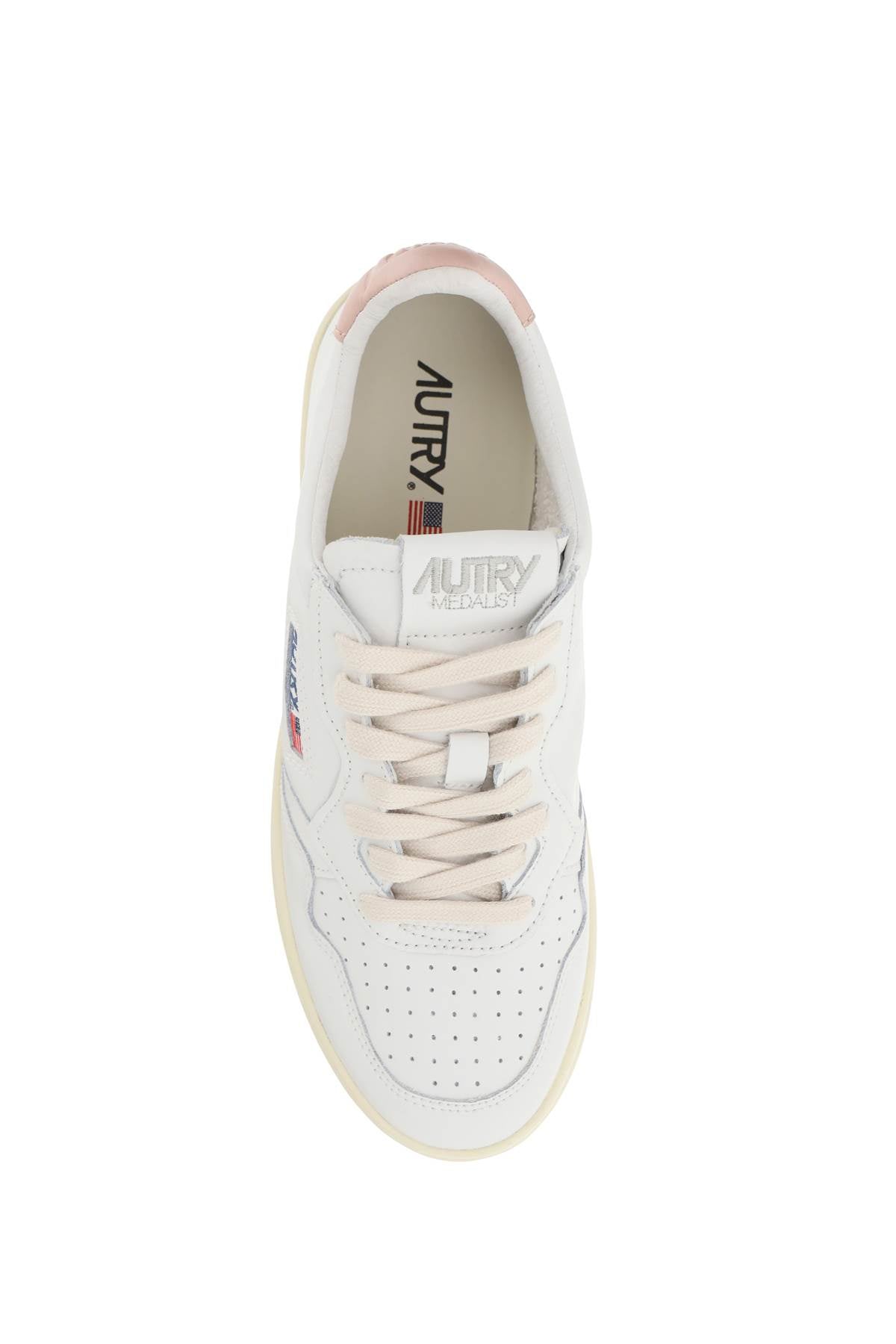 Autry Autry leather medalist low sneakers