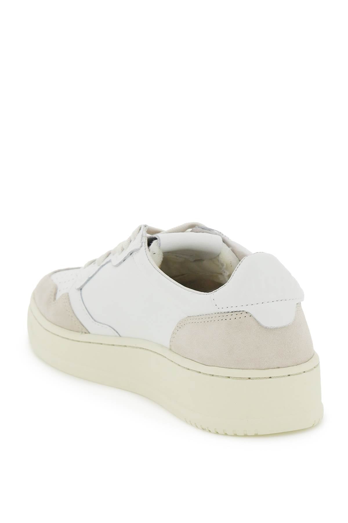 Autry Autry leather medalist low sneakers