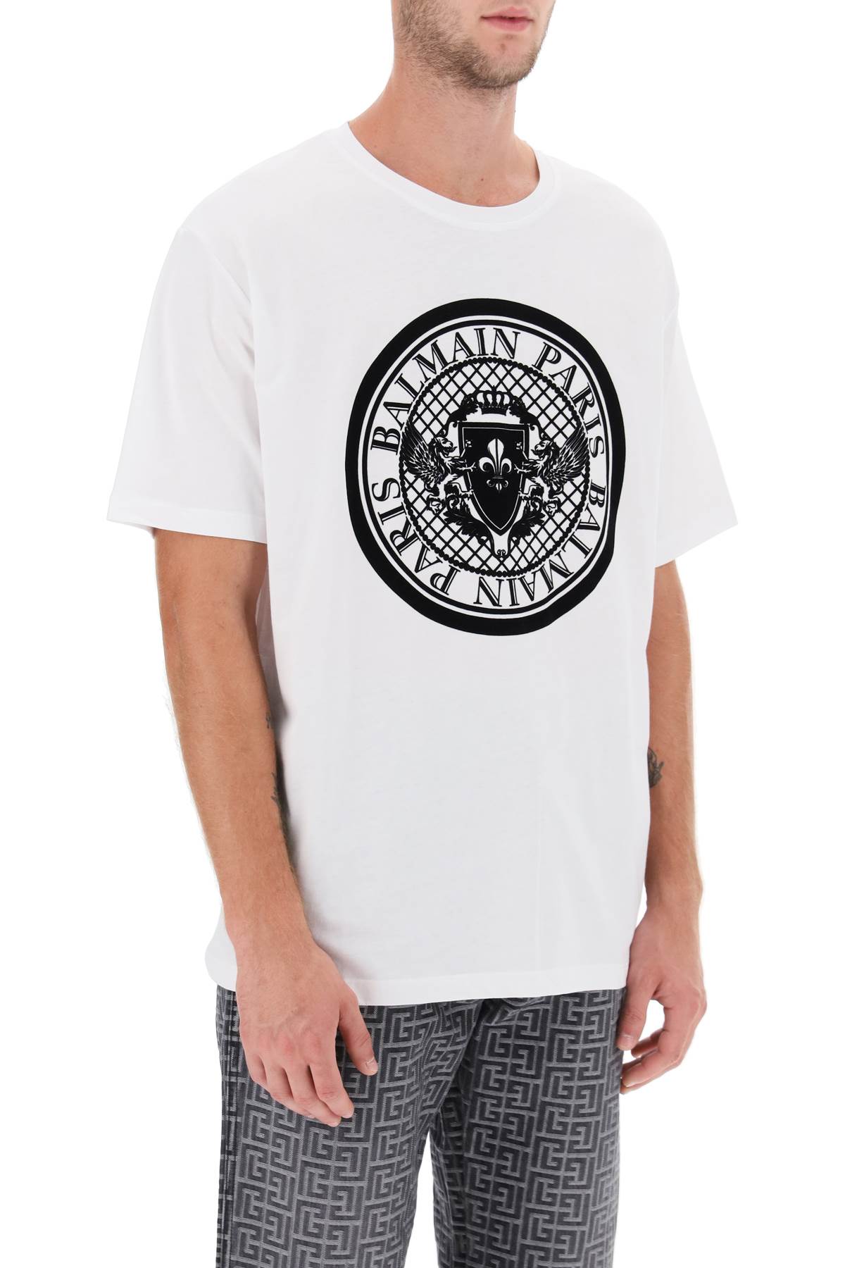 Balmain Balmain logo medallion t-shirt