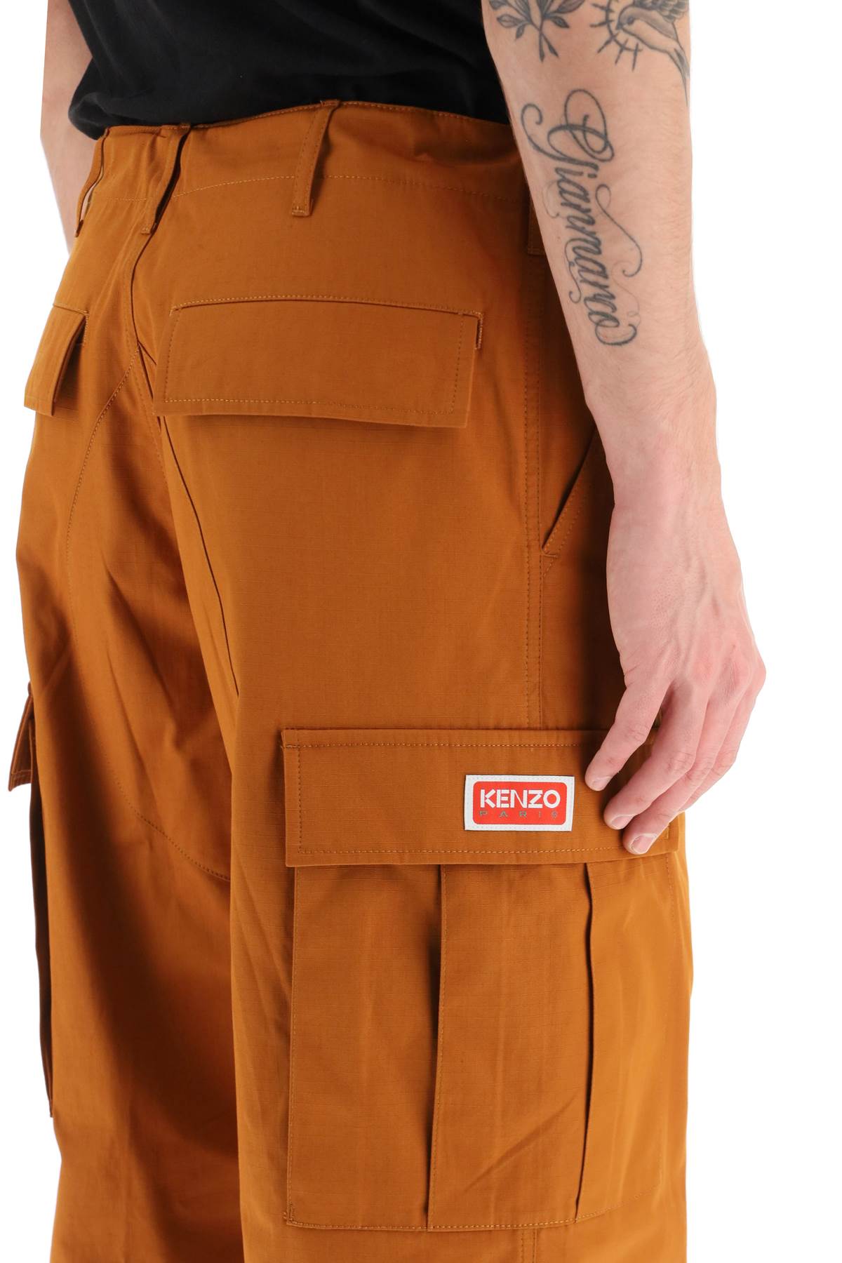 Kenzo Kenzo cargo pants featuring 'boke flower' button