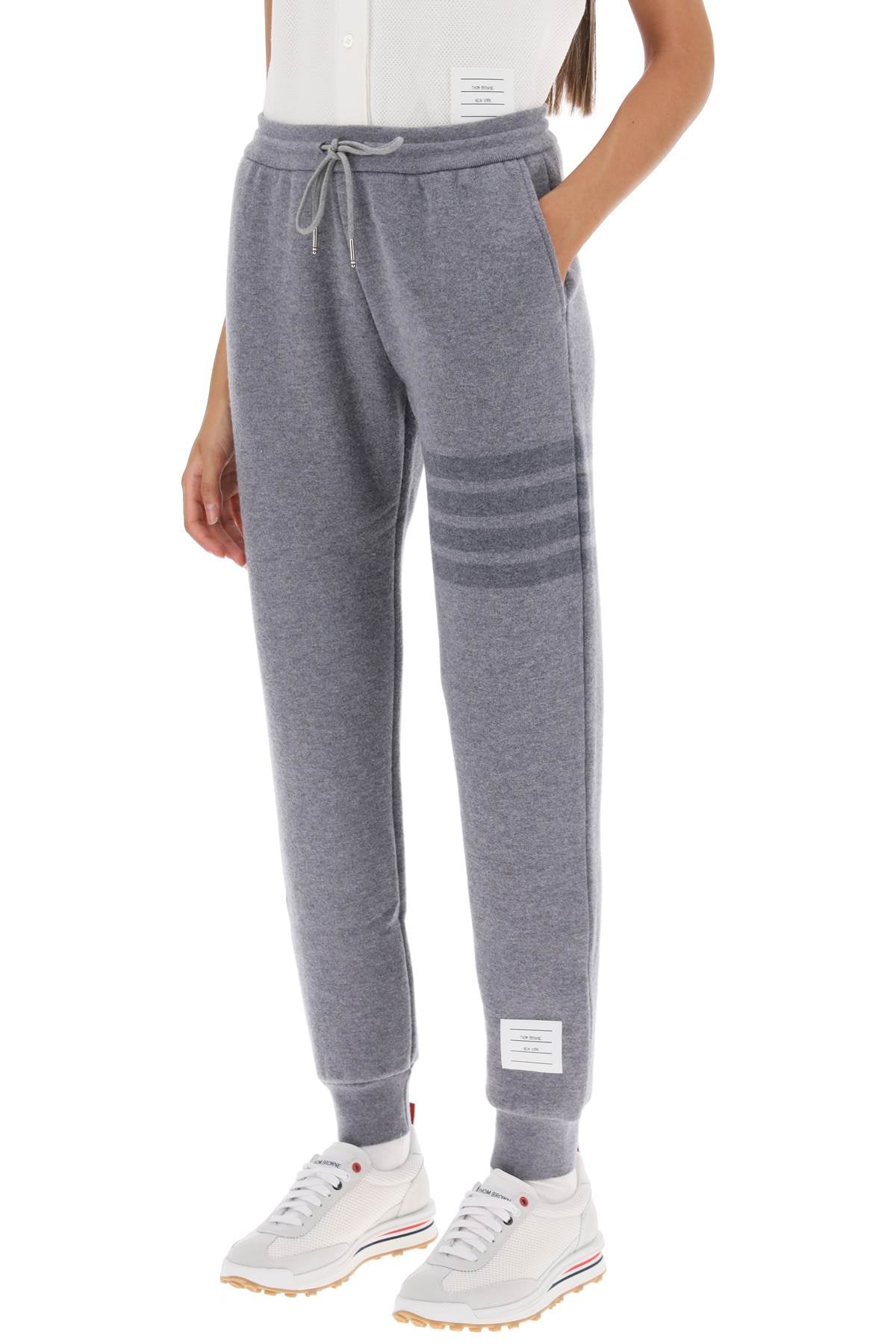 Thom Browne Thom browne knitted joggers with 4-bar motif