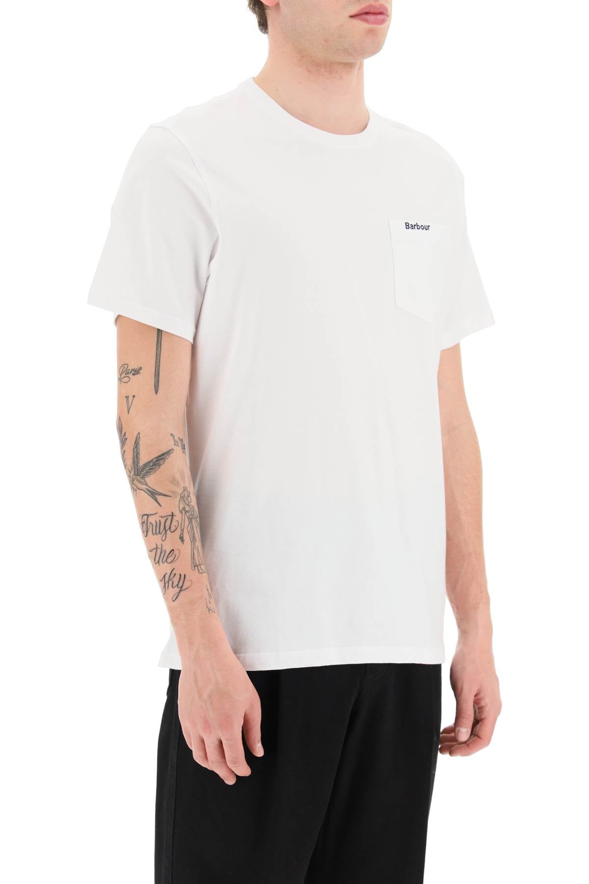 Barbour Barbour classic chest pocket t-shirt