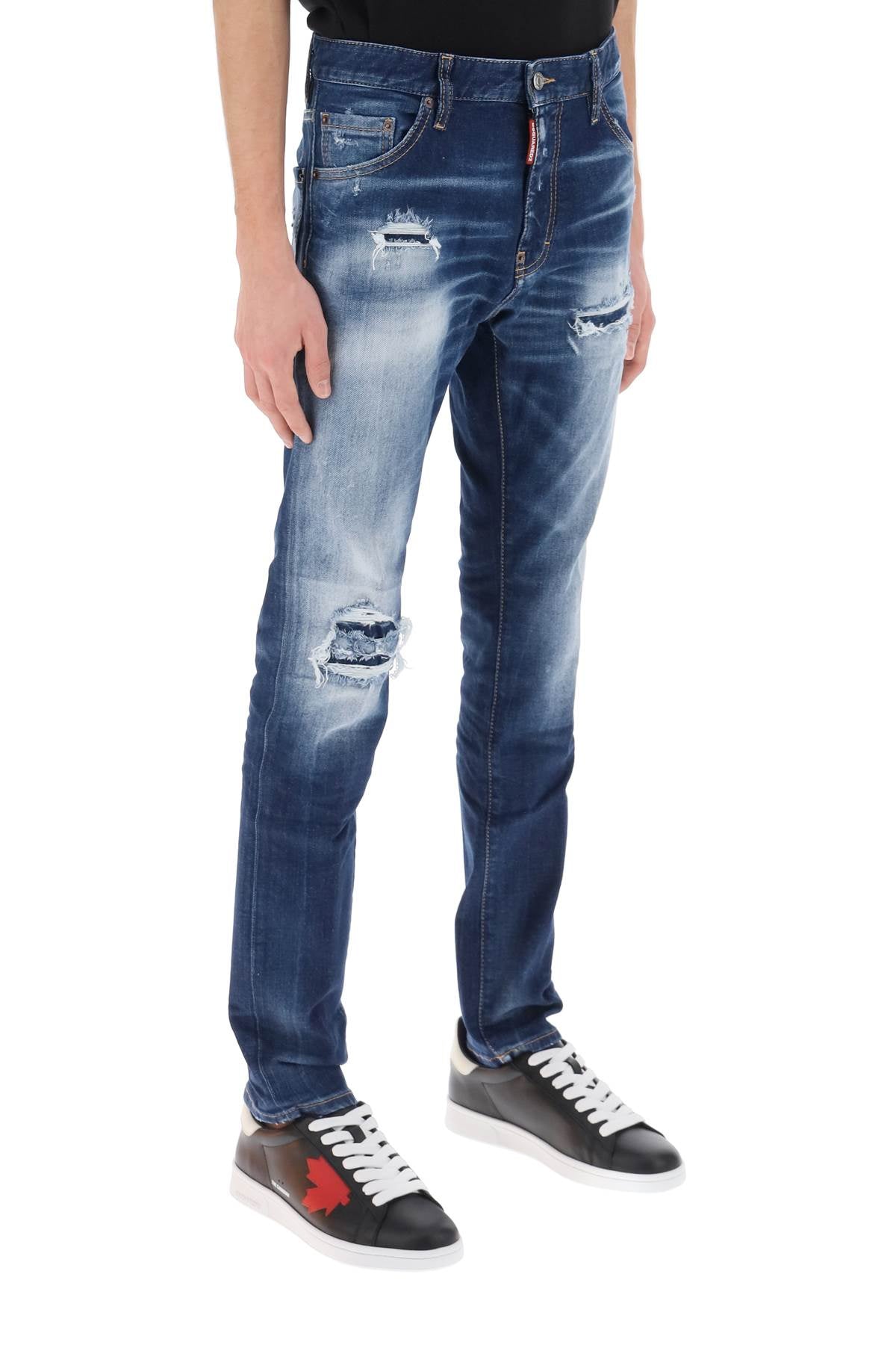 Dsquared2 Dsquared2 cool guy jeans in medium worn out booty wash