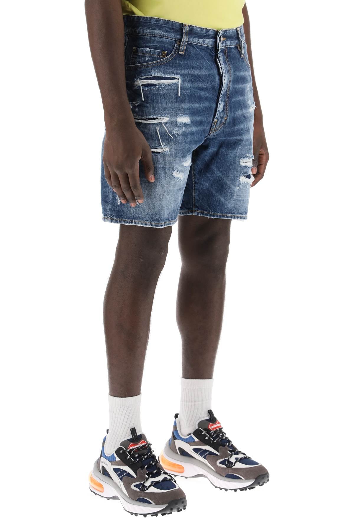 Dsquared2 Dsquared2 marine shorts in dark ripped wash denim