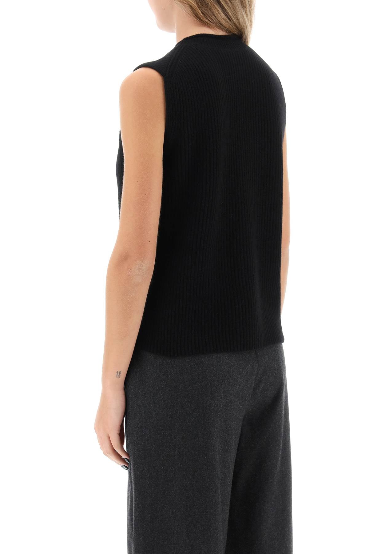 GUEST IN RESIDENCE Guest in residence layer up cashmere vest